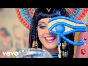 hqdefault Hip Hop More 14 Afro Beat Za 300x225 - Katy Perry ft. Juicy J – Dark Horse (Official)