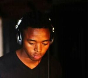 Thackzin DJ Kabza Feel Dance Mix Mp3 zamusic Hip Hop More Afro Beat Za 300x266 - Thackzin DJ – Kabza Feel (Dance Mix)