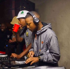 jaylokas nkukza sa – gwababs Afro Beat Za 300x297 - Jaylokas &amp; Nkukza SA – Gwababs